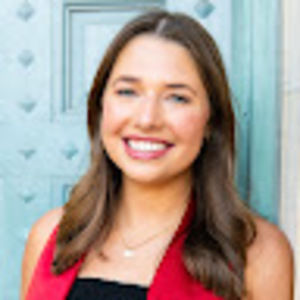 Meet your Posher, Claire m